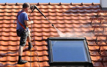 roof cleaning Melinbyrhedyn, Powys